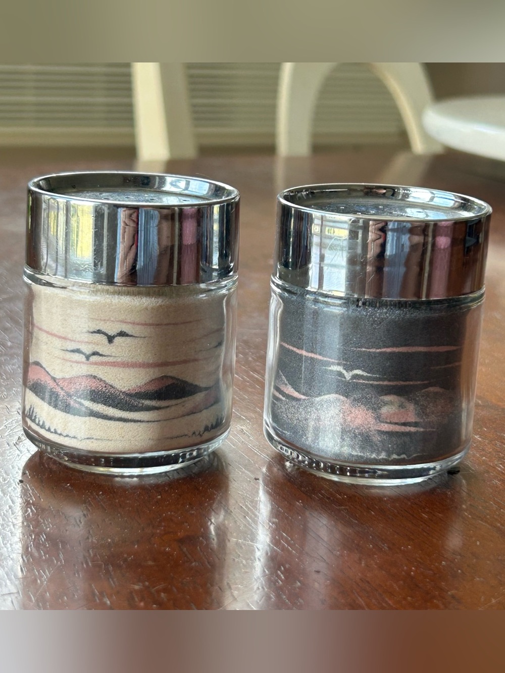 Vintage Sand Art Salt and Pepper Shakers - Picture 2 of 7
